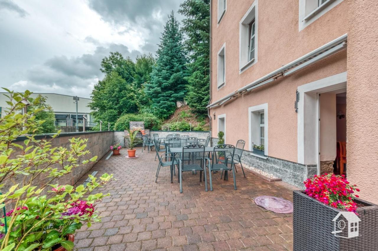 Appartements Im "Landhaus Am Frohnauer Hammer" Annaberg-Buchholz Eksteriør bilde