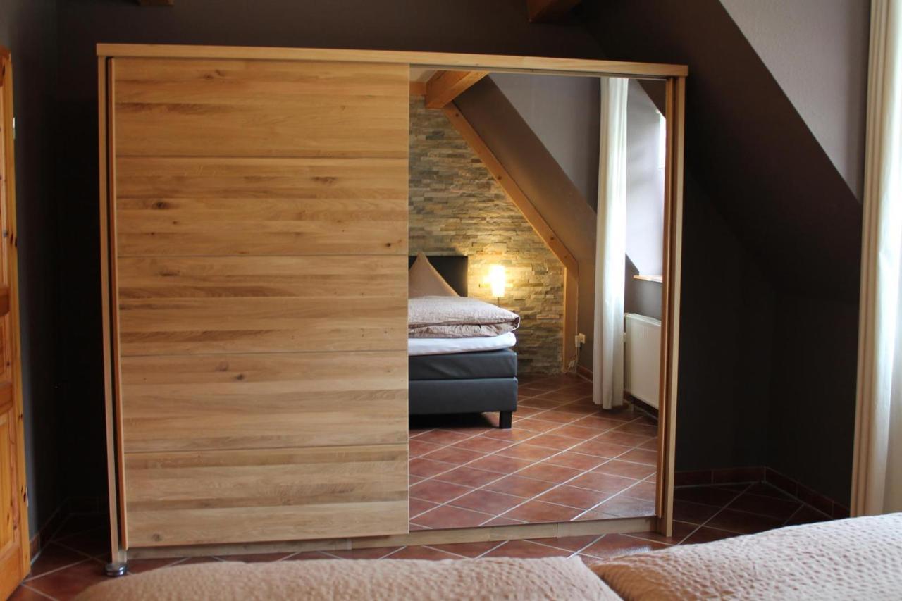 Appartements Im "Landhaus Am Frohnauer Hammer" Annaberg-Buchholz Eksteriør bilde